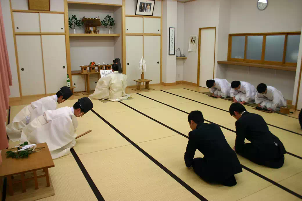 桜木寮の神拝行事