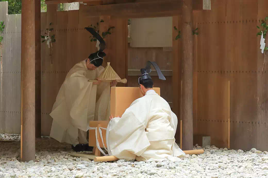 風日祈祭　御蓑（みみの）、御笠（みかさ）が奉られます