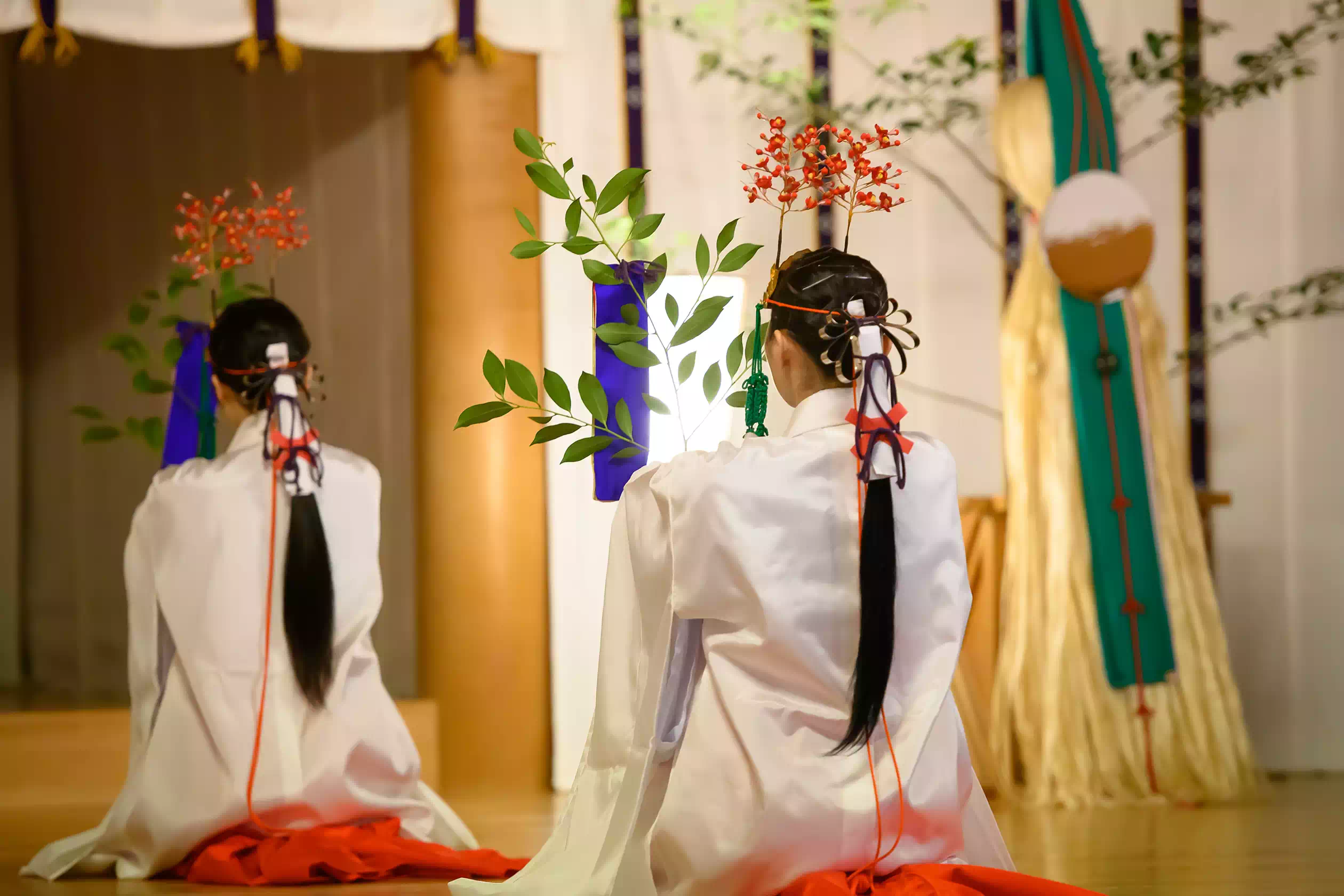 御神楽(おかぐら)